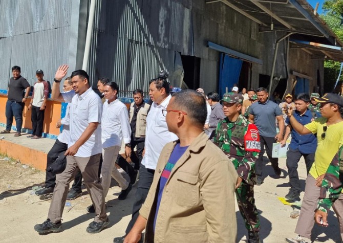 Gubernur Sumut Bobby Nasution bersama Menteri Pertanian Amran Sulaiman. Foto : dokumen Dinas Kominfo Sumut