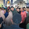 Gubernur Sumut Bobby Nasution saat bertemu warga Kecamatan Padang Tualang, Langkat. Foto: Reza Sahab/kaldera.id