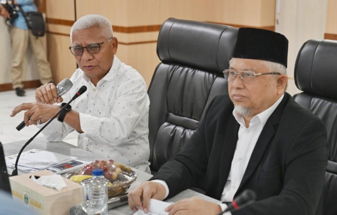 Wakil Gubernur Sumut Surya bersama Anggota Komisi VII DPR RI, Ansory Siregar. Foto; dokumen Dinas Kominfo Sumut
