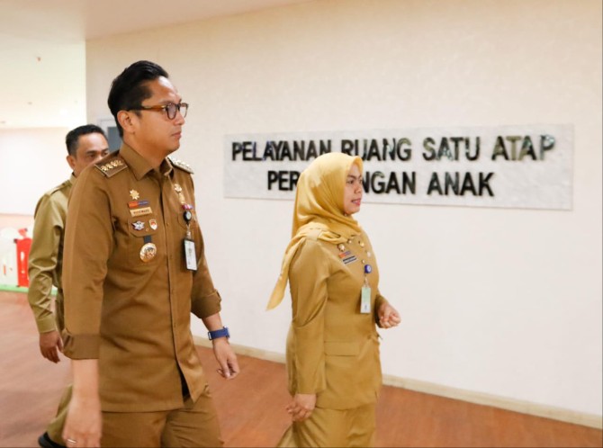 Wali Kota Medan Rico Waas di Mal Pelayanan Publik. Foto; IST