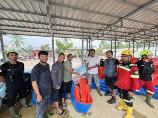 Banjir Kepung Sumatera, Yakopi Operasikan Dapur Umum Di Lokasi Bencana