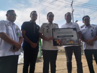 Peduli Banjir di Kampung Halaman, PT Karxindo Artama Sumbang 10.000 Geobag ke Pemko Medan