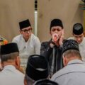 Wali Kota Medan Rico Waas saat menghadiri zikir dan doa bersama. Foto; dokumen Dinas Kominfo Medan