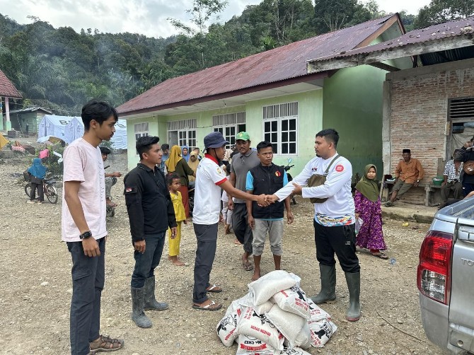 Yayasan Konservasi Pesisir Indonesia (Yakopi) terus melanjutkan respon kemanusiaan bagi masyarakat terdampak bencana di Aceh melalui penguatan layanan dapur umum dan kegiatan pemulihan sosial.