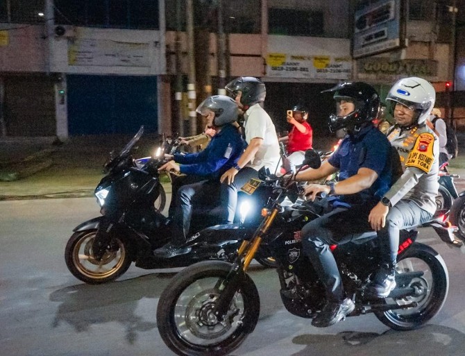 Wali Kota Medan Rico Waas bersama Forkopimda Kota Medan saat melakukan patroli skala besar. Foto; dokumen Dinas Kominfo Kota Medan