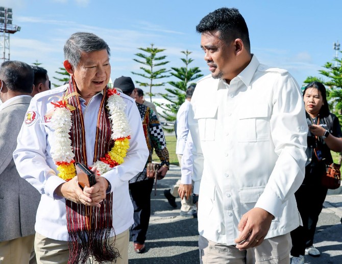 Gubernur Sumut Bobby Afif Nasution bersama Utusan Khusus Presiden Hashim Djojohadikusumo. Foto; dokumen Dinas Kominfo Sumut