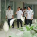 Wakil Wali Kota Medan Zakiyuddin saat meninjau Lapangan Merdeka, Medan