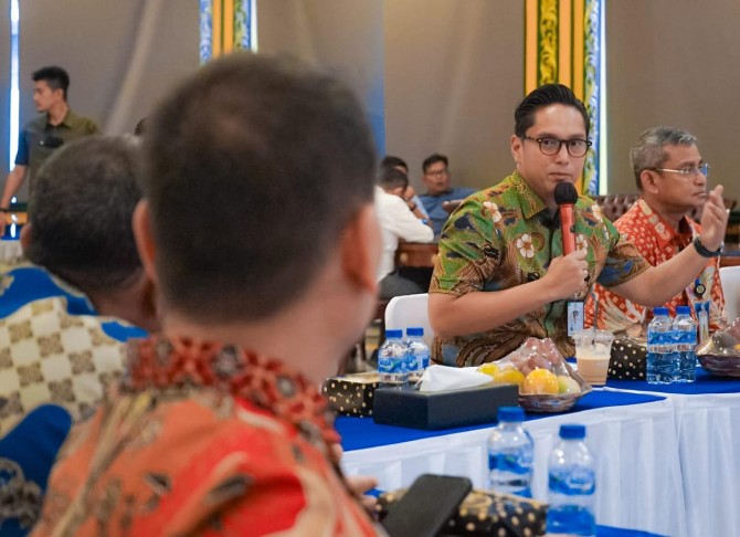 Wali Kota Medan Rico Waas