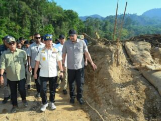 Tito Karnavian Puji Terobosan Bobby Nasution Atasi Banjir Tukka