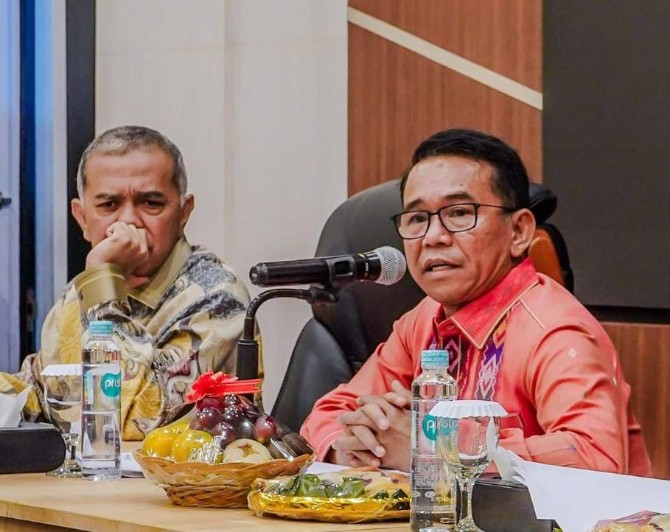 Wakil Wali Kota Medan, Zakiyuddin Harahap membeberkan persoalan serius normalisasi sungai yang dinilai menjadi pemicu utama banjir berulang di Kota Medan dalam beberapa tahun terakhir.