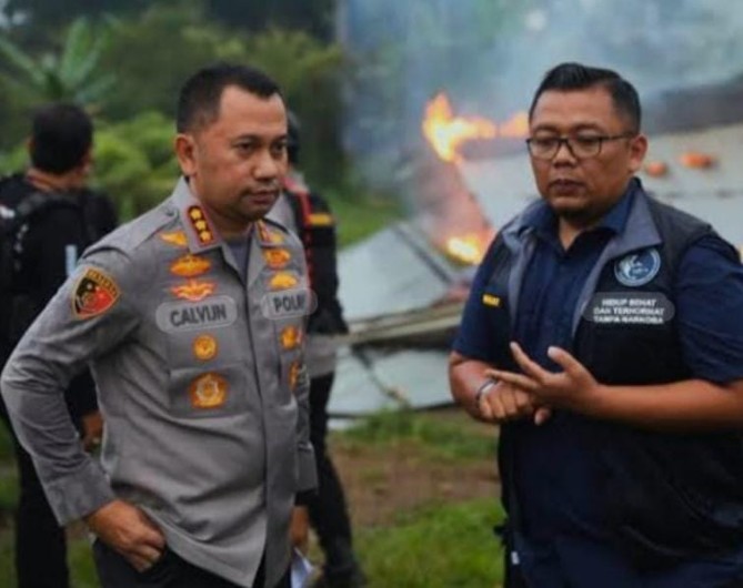 Kapolrestabes Medan, Kombes Pol Calvijn Simanjuntak (pakai seragam Polri)