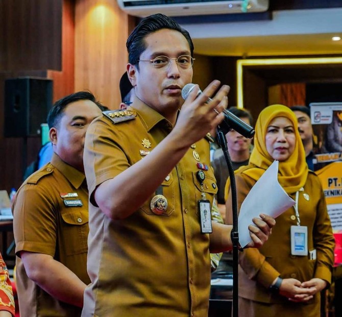 Wali Kota Medan Rico Tri Putra Bayu Waas
