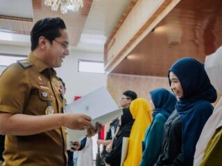 100 UMKM Medan Kantongi Sertifikat Halal, Rico Waas Dorong Pasar Lebih Luas