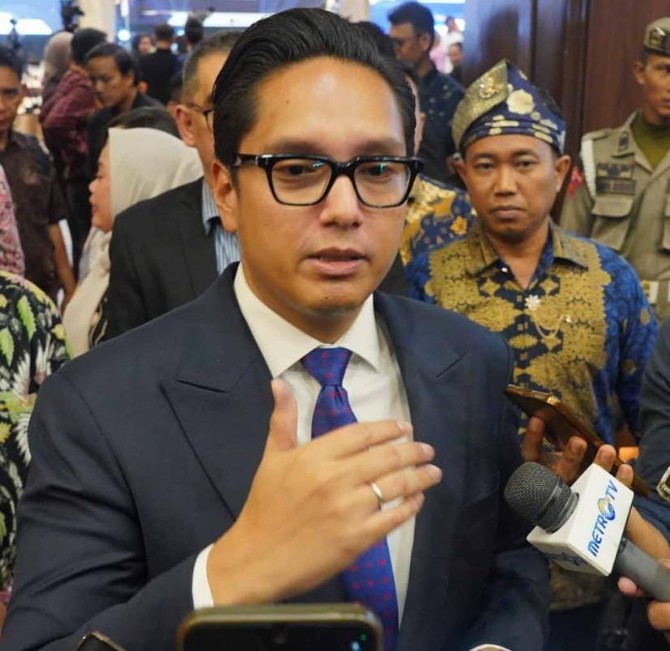 Wali Kota Medan Rico Waas