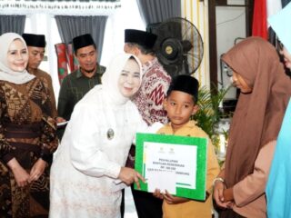 Siswa dan Guru Ngaji Korban Banjir Terima Rp50 Juta, Pemkab Langkat Salurkan ZIS 2026