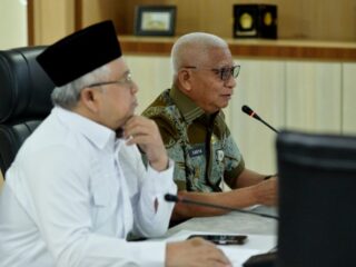 Wakil Gubernur Sumut Surya bersama Wakil Ketua Komisi VIII DPR RI, Ansori Siregar