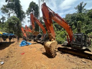 Polda Sumut Sita 14 Ekskavator di Tambang Emas Ilegal Madina, 7 Orang Turut Diamankan