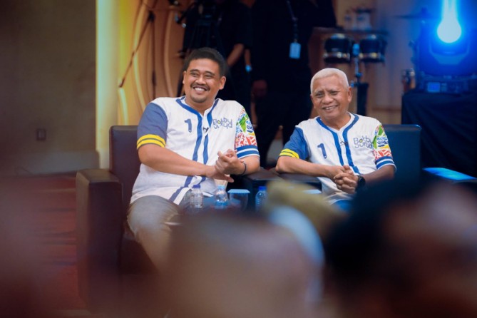 Gubernur Sumatera Utara Bobby Nasution bersama Wakil Gubernur Surya