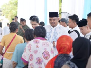 Open House Gubernur Diserbu Ribuan Warga
