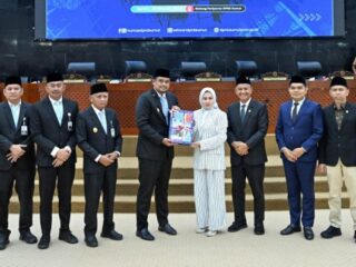 Bobby Nasution Paparkan Capaian di DPRD, Angka Kemiskinan Turun