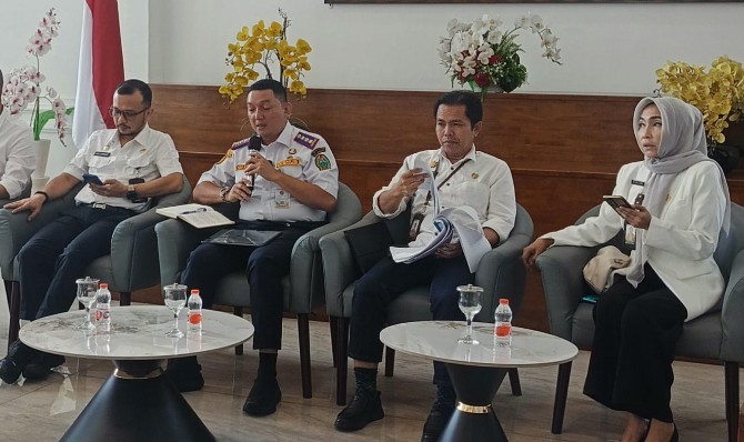 Kunjungan wisatawan ke Sumatera Utara melonjak signifikan selama periode Lebaran 2026. Total sebanyak 360 ribu wisatawan tercatat memadati berbagai destinasi unggulan di daerah tersebut.