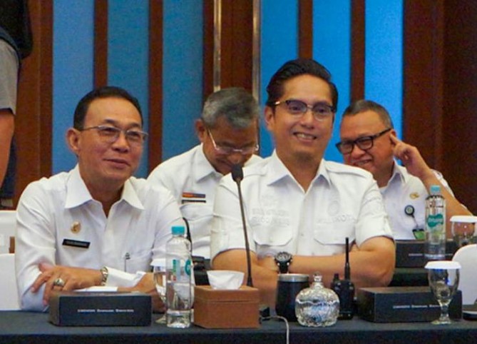 Wali Kota Medan, Rico Tri Putra Bayu Waas, mengapresiasi kunjungan kerja spesifik Komisi II DPR RI ke PT Bank Sumut, Rabu (1/4/2026).