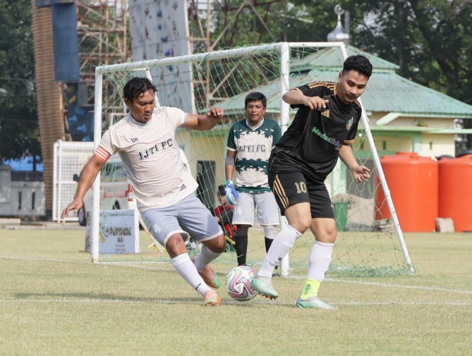 Pekan Olahraga Wartawan Sumatera Utara (PORWASU) 2026 resmi bergulir, Kamis (9/4/2026) pagi, dengan cabang olahraga sepak bola menjadi pertandingan pembuka.