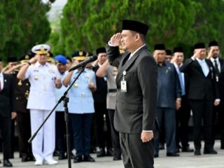 HUT ke-78 Sumut, Bobby Pimpin Ziarah TMP Bukit Barisan