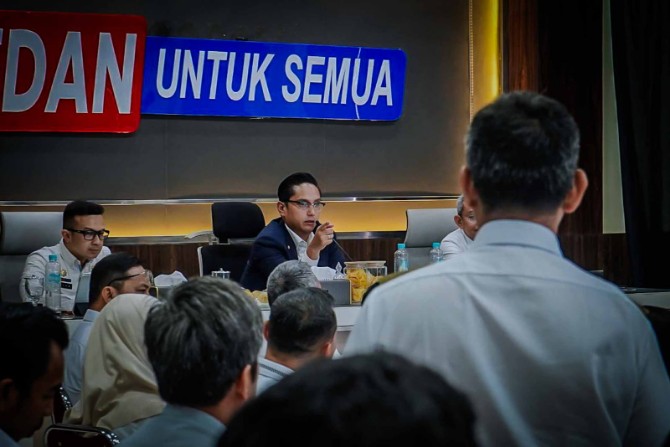 Wali Kota Medan Rico Tri Putra Bayu Waas di kantor Bapenda Kota Medan, Rabu (15/4/2026).