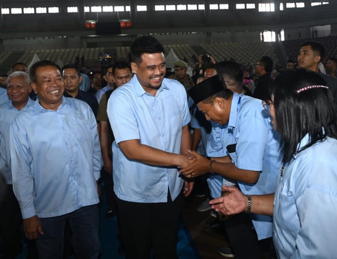 Gubernur Sumatera Utara, Muhammad Bobby Afif Nasution, menegaskan kesejahteraan buruh menjadi prioritas pemerintah pada peringatan Hari Buruh Internasional (May Day) 2026 di Gedung Serbaguna Pemprov Sumut, Jumat (1/5/2026).