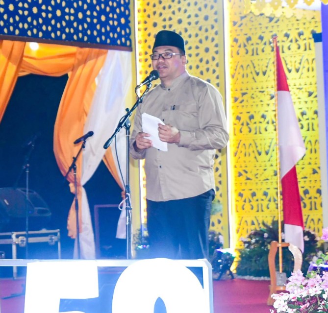 Asri Ludin Tambunan