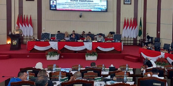 DPRD Kota Medan resmi menyetujui perpanjangan masa kerja Panitia Khusus (Pansus) Pendapatan Asli Daerah (PAD) selama tiga bulan ke depan.