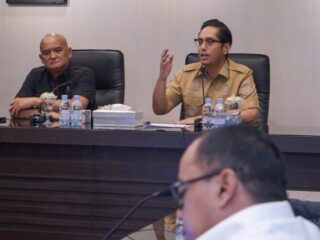 Rico Waas Sentil OPD yang Lamban Urus Aset: Kalau Pasif, Laporkan ke Saya