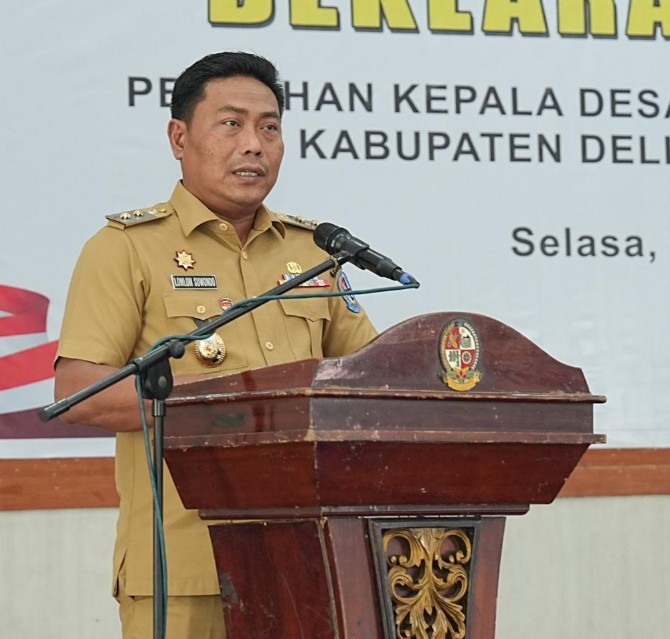 Wakil Bupati Deli Serdang Lom Lom Suwondo