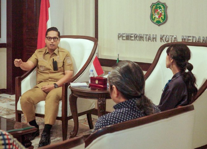 Wali Kota Medan, Rico Tri Putra Bayu Waas, memberi apresiasi terhadap film “Samudera” yang diproduksi sepenuhnya oleh talenta muda asal Kota Medan.