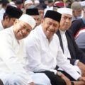 Bupati Langkat Syah Afandin melaksanakan Salat Iduladha 1447 Hijriah bersama masyarakat di Masjid Raya Pangkalan Berandan, Kecamatan Babalan, Rabu (27/5/2026).