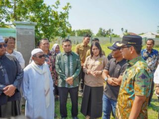 Tinjau TPU Marelan, Rico Waas Janji Benahi Akses Jalan agar Segera Difungsikan