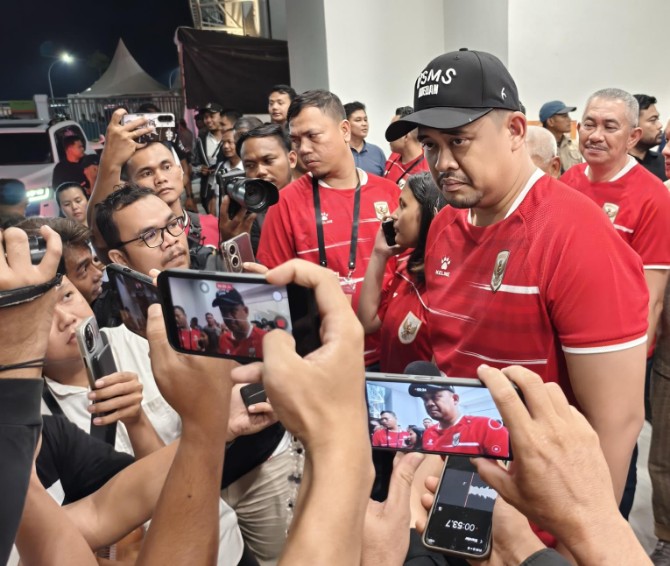 Gubernur Sumatera Utara Bobby Afif Nasution