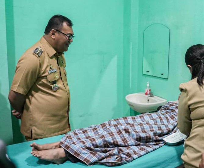 Kabupaten Deli Serdang berhasil memenuhi target awal pelayanan Metode Operasi Wanita (MOW) pada pelaksanaan Kick Off Pelayanan KB Serentak dalam rangka Hari Keluarga Nasional (Harganas) ke-33 Tahun 2026, Senin (8/6/2026).
