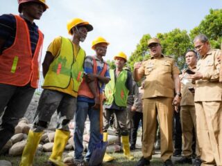 Bupati Asri Ludin Mulai Rehabilitasi Total SDN 108076 Tanjung Selamat, Tambah Laboratorium hingga Kantin Sehat