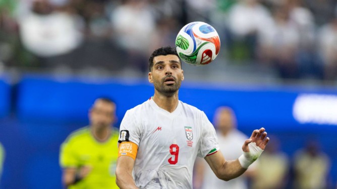 Penyerang Timnas Iran, Mehdi Teremi tetap menjadi andalan saat msbghadapi Belgia di laga kedua Grup G Piala Dunia 2026. Foto: google