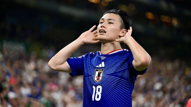 Ayase Ueda
