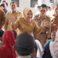Ribuan warga memadati Gedung Olahraga (GOR) Stabat, Kabupaten Langkat, Selasa (24/6/2026), untuk mendapatkan layanan kesehatan gratis yang digelar Polda Sumatera Utara dalam rangka Hari Ulang Tahun (HUT) Bhayangkara ke-80.