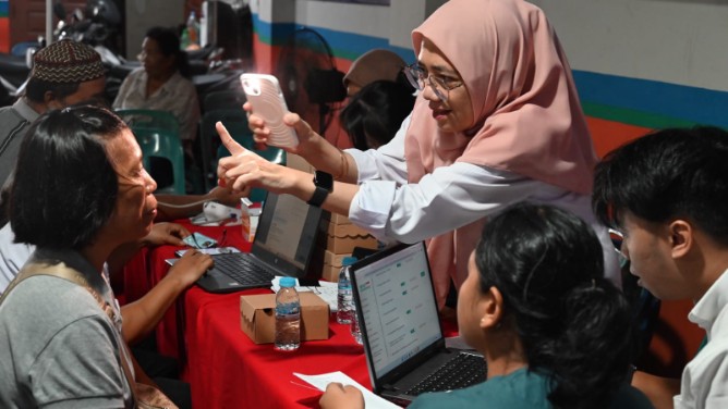Pojok Sehat Purna Bakti Bank Sumut digelar rutin bagi nasabah pensiunan di seluruh kantor cabang. Foto: IST