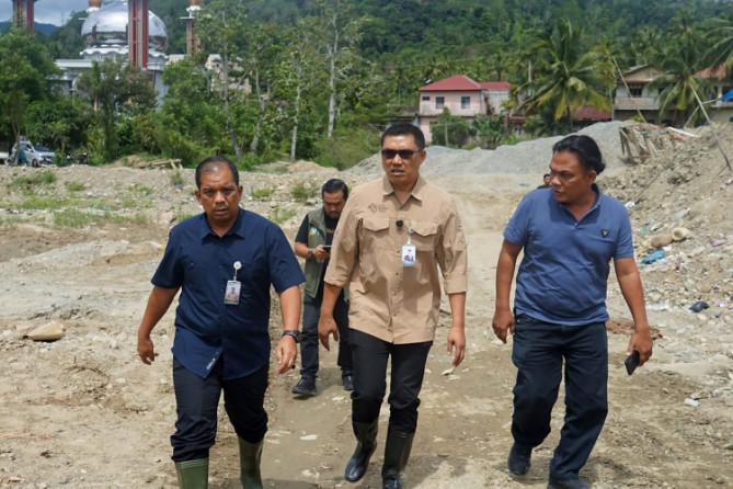Pemerintah Provinsi Sumatera Utara kembali menunjukkan keseriusannya memberantas Pertambangan Emas Tanpa Izin (PETI).