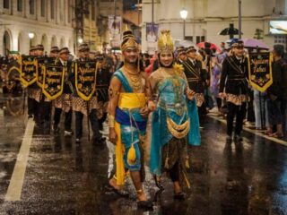Hujan Tak Hentikan Kemegahan Karnaval Nusantara APEKSI di Medan