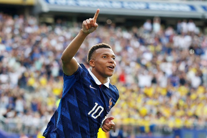 K Mbappe
