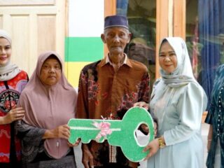 Dari RTLH Jadi Layak Huni, Abdul Jalil Terima Kunci Rumah Baru