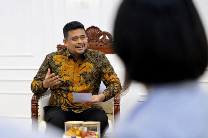 Gubernur Sumatera Utara Bobby Afif Nasution