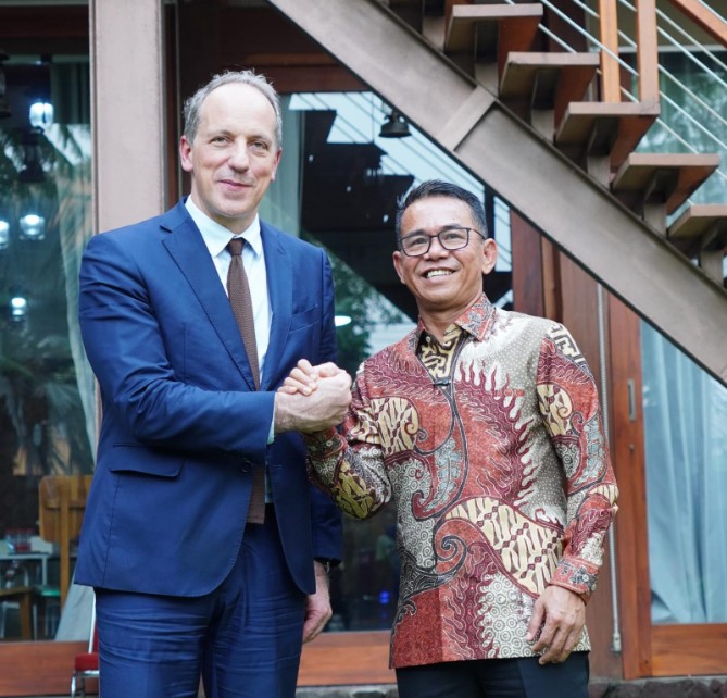 Wakil Wali Kota Medan Zakiyuddin Harahap menerima kunjungan kehormatan Duta Besar Prancis untuk Indonesia, Fabien Penone, di Rumah Dinas Wakil Wali Kota Medan, Jalan Gurila, Kamis (16/7/2026).